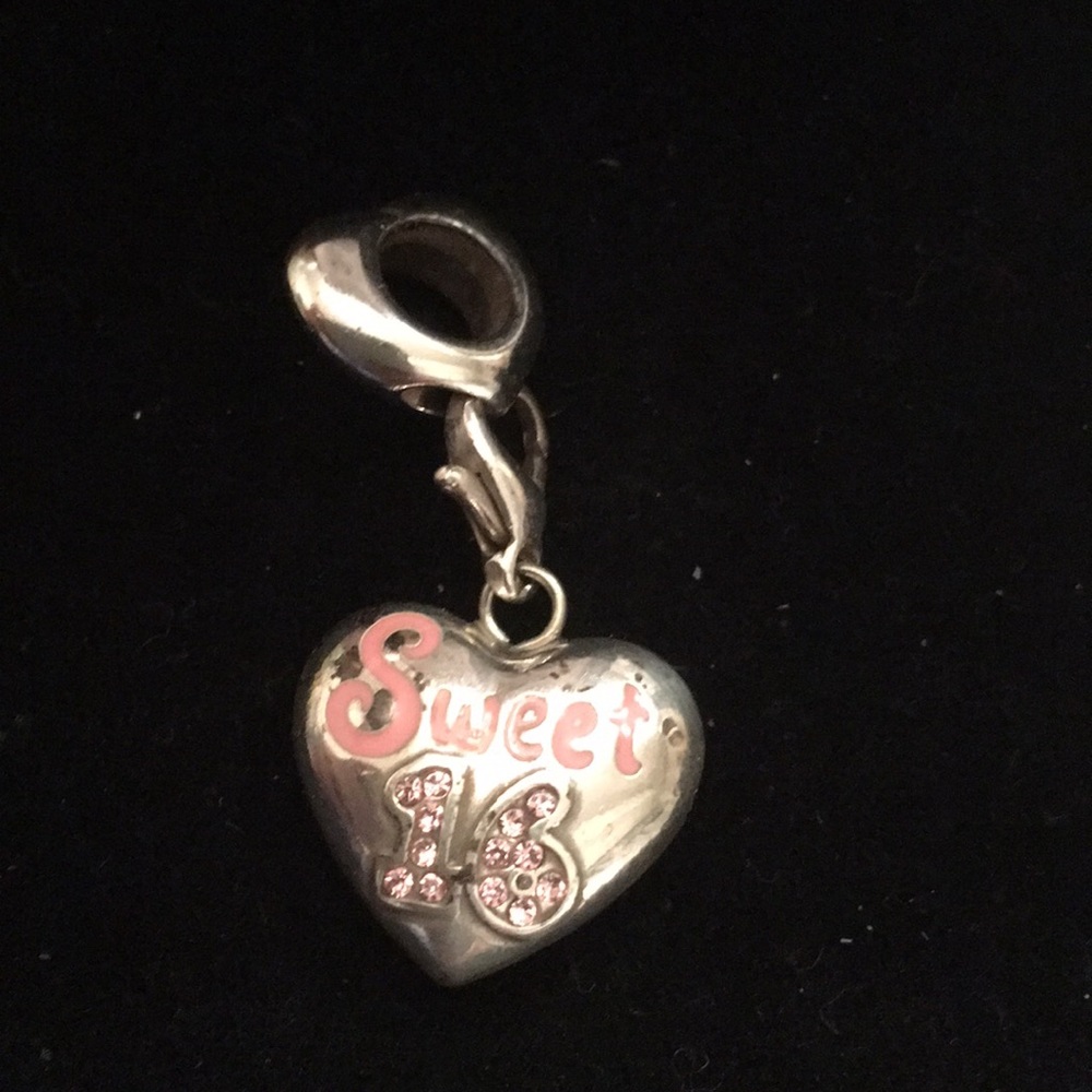 Brighton sweet sixteen charm🏝